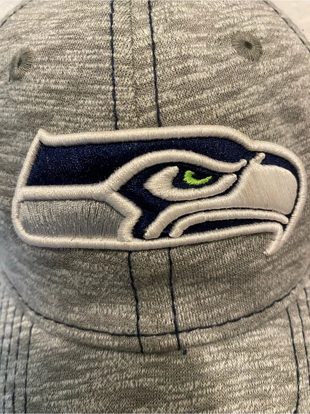 NEW ERA Women’s “Seattle Seahawks Cap” Size O/S Heather Gray w/Navy Logo NWOT